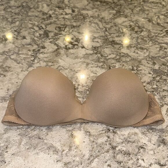 👙 Lily of France Nude Strapless Bra - Size 32A - Perfect Condition - Picture 1 of 7